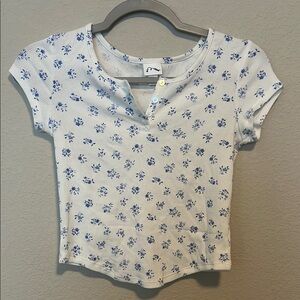 Target brand White and Blue Floral Short Sleeve Tee